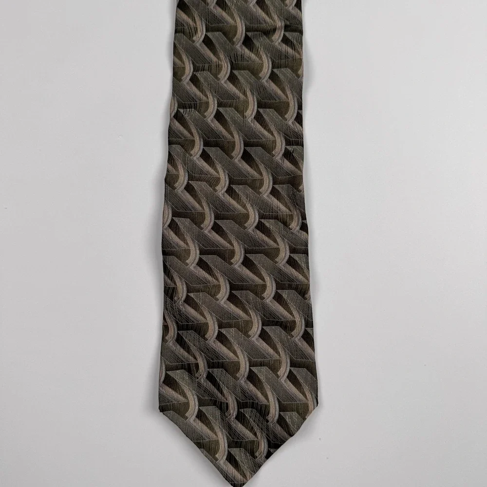 Zylos Gold George Machado Tie Mens Brown Gray Geometric 100% Silk 4 Inch Width